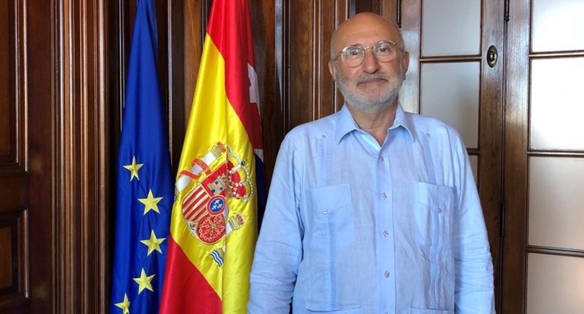 Secretario de Estado español para Iberoamérica, Juan Fernández Trigo. ACUERDO PLURIANUAL