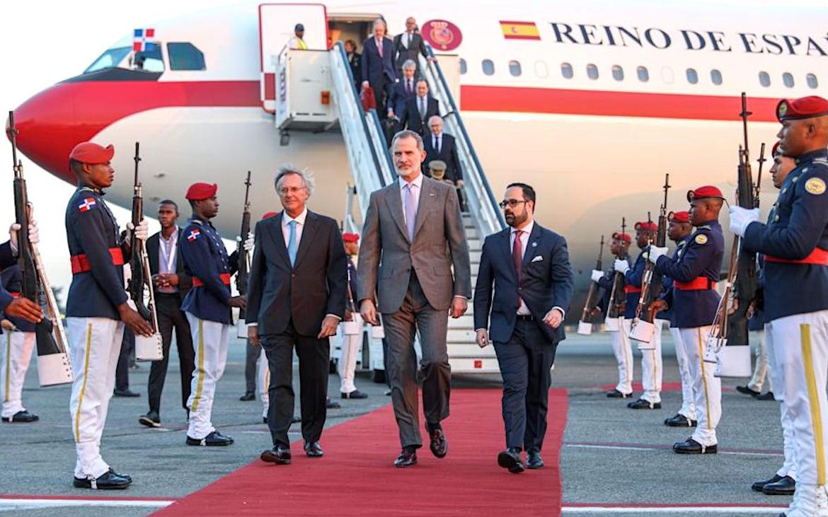 Rey de España, Felipe VI llega a RD para la XXVIII Cumbre Iberoamericana