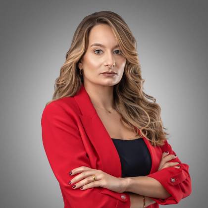 clara fernandez clara fernandez