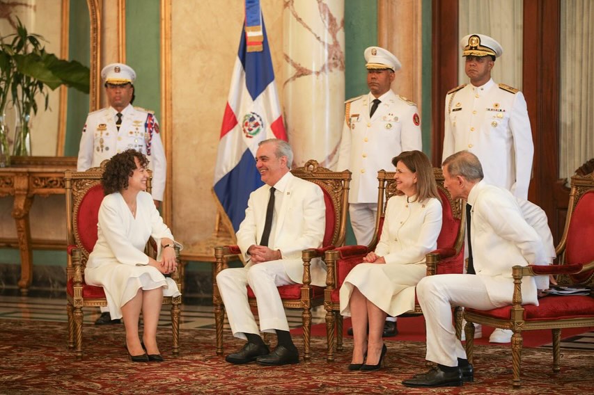 Lorea Arribalzaga Ceballos, nueva embajadora de España en el país, presenta credenciales. Fuente: Embajada de España en República Dominicana.