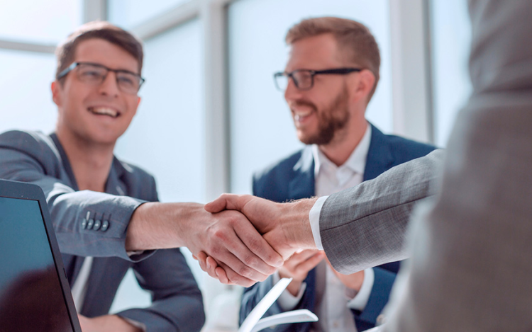 CAMACOESRD - Outsourcing inteligente: Cuando delegar impulsa resultados.